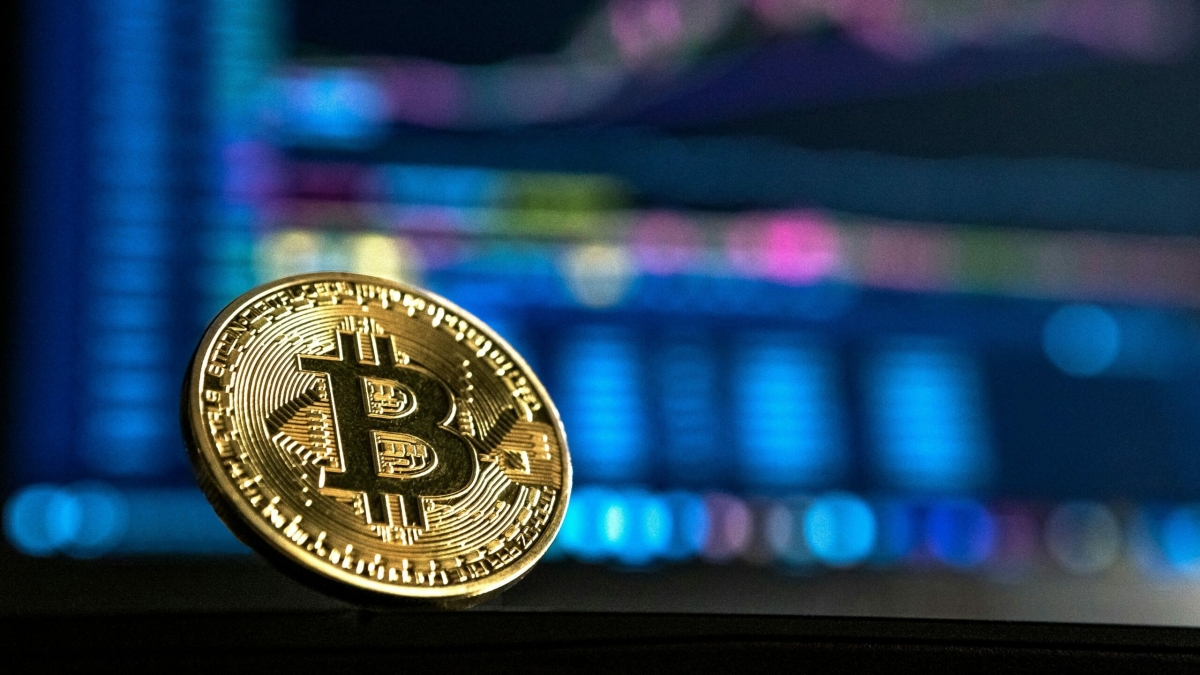 Биткоин засел у отметки $97 000 в ожидании катализаторов