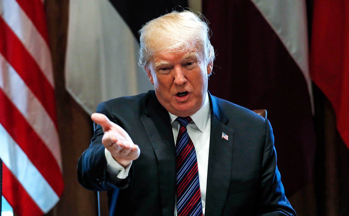 Трамп критикует Goldman Sachs за их прогнозы относительно тарифов